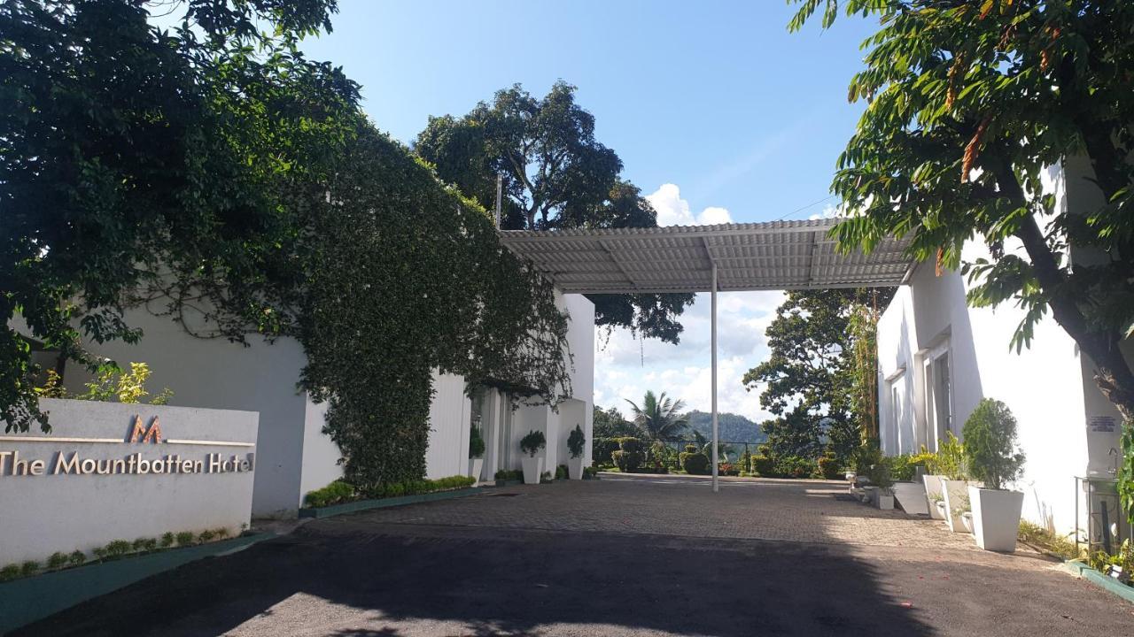 The Mountbatten Hotel Kandy Exterior photo